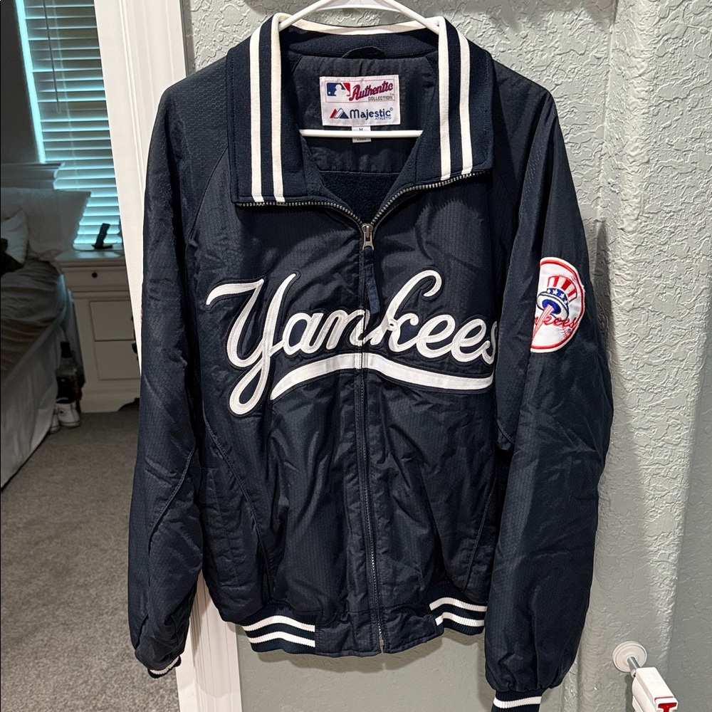 Majestic Yankees Navy and White Jacket